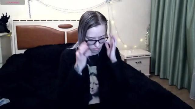 Image 8 of aelita_night Stream on Chaturbate on 15 months ago