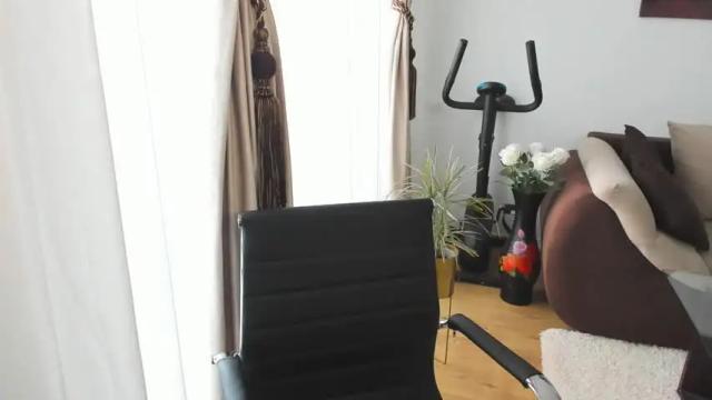 Image 11 of aellys Stream on Chaturbate on 14 months ago
