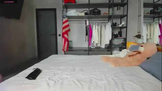 Thumbnail 1, aesthetics_tease's Stream at Chaturbate, 8 days ago