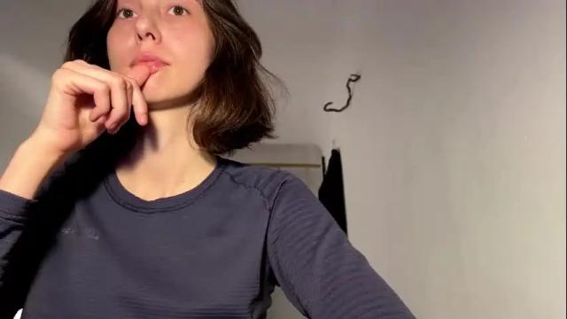 Image 3 of aevra Stream on Chaturbate on 1 month ago
