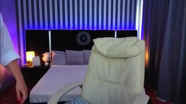 Image 4 of afinalin Stream on Chaturbate on 2 months ago