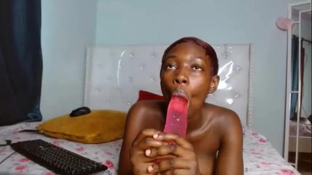 Image 7 of africanpetitequeen Stream on Chaturbate on 1 month ago