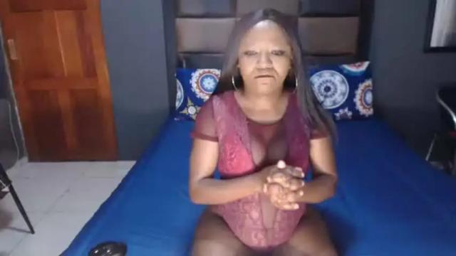 Image 3 of africasoil Stream on Chaturbate on 2 days ago