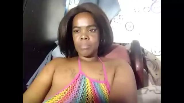 Image 4 of afrikanbonnienclyde Stream on Chaturbate on 15 months ago