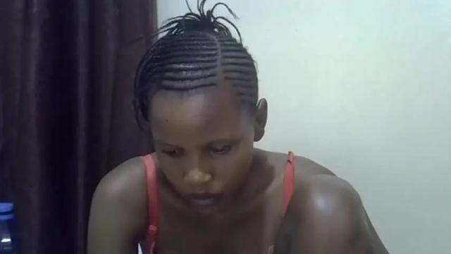 Image 10 of afrikaqueen1 Stream on Chaturbate on 14 months ago