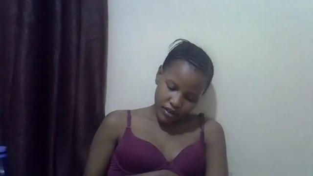 Image 6 of afrikaqueen1 Stream on Chaturbate on 14 months ago
