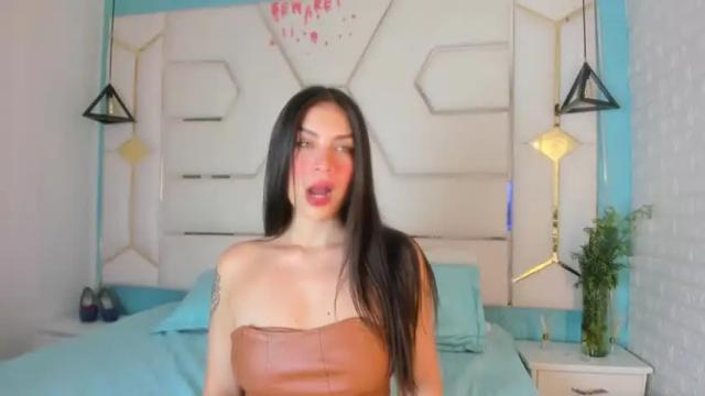 Image 7 of afrodita_foxx Stream on Chaturbate on 17 months ago