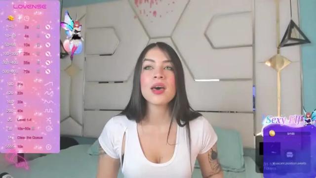 Image 6 of afrodita_foxx Stream on Chaturbate on 15 months ago