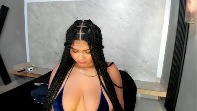 Image 12 of afrodita_roos_ Stream on Chaturbate on 1 month ago
