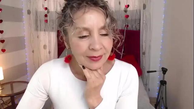 Image 11 of afrodita_sg Stream on Chaturbate on 11 days ago