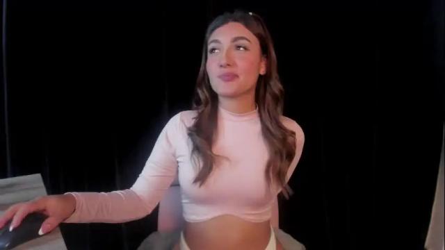 Image 6 of afrodita_shalom Stream on Chaturbate on 1 month ago