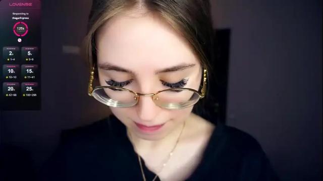 Image 11 of afroditacaree Stream on Chaturbate on 1 month ago
