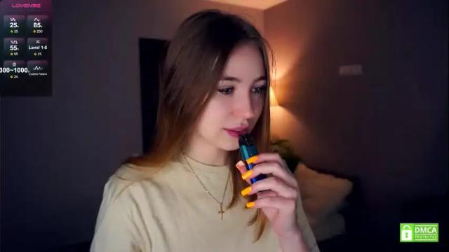 Image 8 of afroditacaree Stream on Chaturbate on 1 month ago