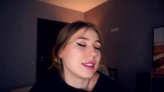 Image 6 of afroditacaree Stream on Chaturbate on 1 month ago