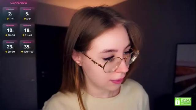 Image 6 of afroditacaree Stream on Chaturbate on 17 days ago
