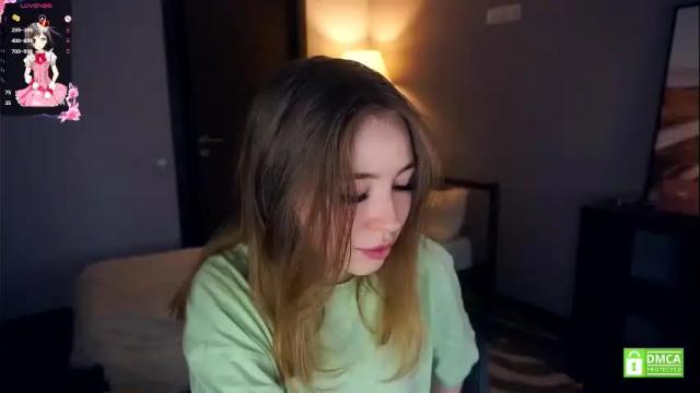 Image 4 of afroditacaree Stream on Chaturbate on 4 months ago