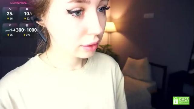 Image 10 of afroditacaree Stream on Chaturbate on 3 months ago