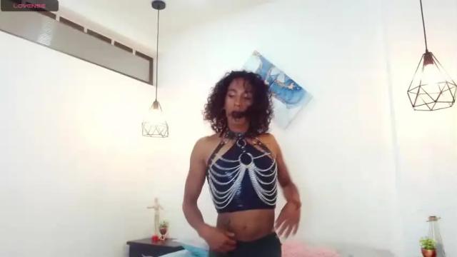 Image 2 of afroditaevanss Stream on Chaturbate on 19 months ago