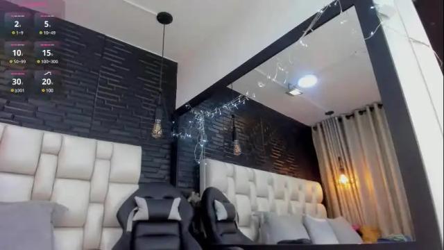Image 8 of afroditagreenn Stream on Chaturbate on 1 month ago