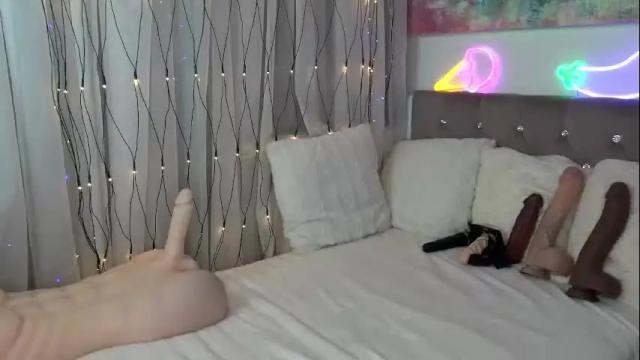 Image 10 of afroditereed Stream on Chaturbate on 1 month ago