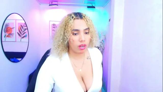 Thumbnail 2, afroditha_69_'s Stream at Chaturbate, 4 months ago