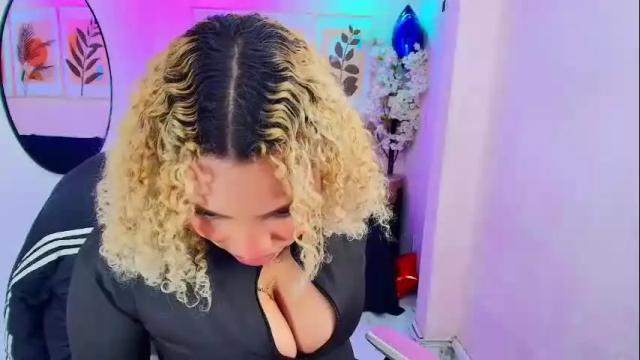 Thumbnail 2, afroditha_69_'s Stream at Chaturbate, 3 months ago
