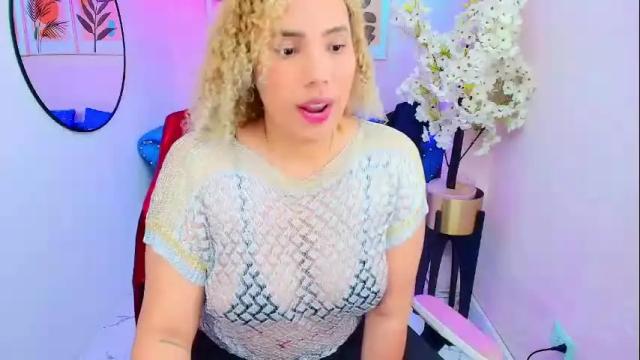 Image 12 of afroditha_69_ Stream on Chaturbate on 3 months ago