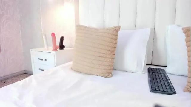 Image 8 of afrodytasky Stream on Chaturbate on 5 days ago