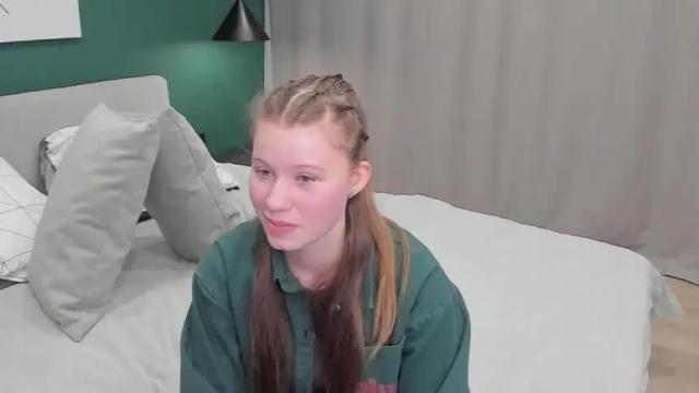 Image 12 of aftonellen Stream on Chaturbate on 14 months ago
