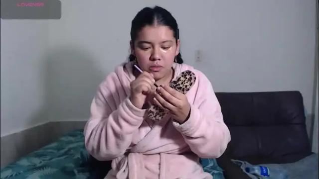 Image 2 of agata_c Stream on Chaturbate on 21 days ago