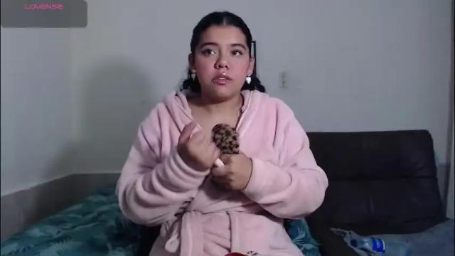 Image 4 of agata_c Stream on Chaturbate on 21 days ago