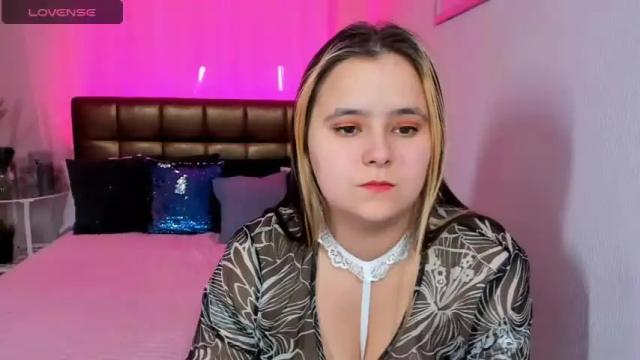 Image 12 of agata_cat5 Stream on Chaturbate on 18 months ago