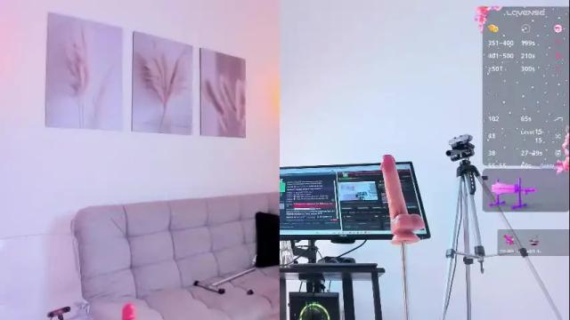 Image 2 of agata_clark Stream on Chaturbate on 9 days ago