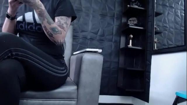 Image 3 of agata_darkness Stream on Chaturbate on 26 days ago
