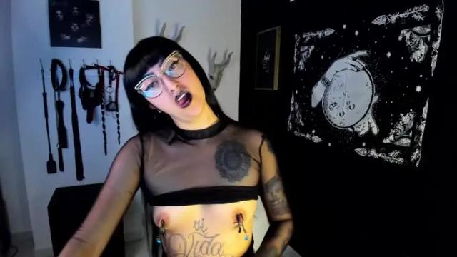 Image 3 of agata_darkness7 Stream on Chaturbate on 14 months ago