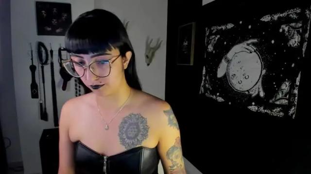 Image 4 of agata_darkness7 Stream on Chaturbate on 15 months ago
