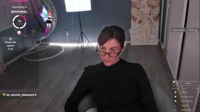 Image 12 of agata_kriste7 Stream on Chaturbate on 15 days ago