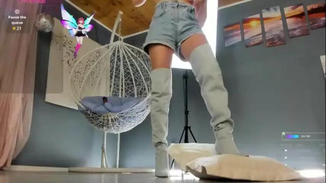 Image 11 of agata_kriste7 Stream on Chaturbate on 13 days ago