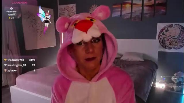 Image 12 of agata_kriste7 Stream on Chaturbate on 16 days ago