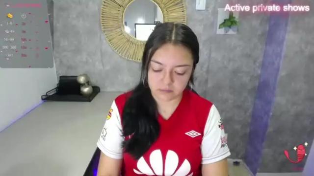 Image 4 of agata_m_ Stream on Chaturbate on 14 months ago