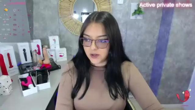 Image 4 of agata_m_ Stream on Chaturbate on 14 months ago