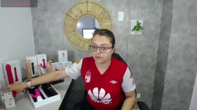 Image 3 of agata_m_ Stream on Chaturbate on 14 months ago
