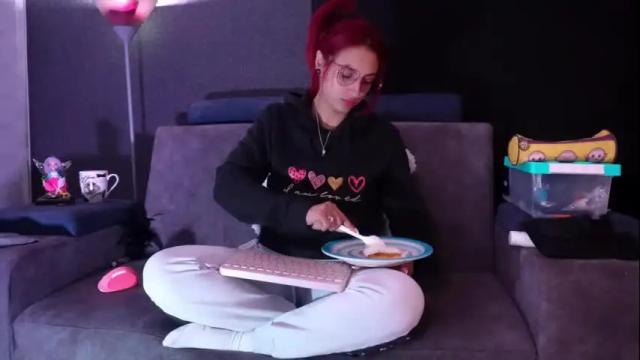 Thumbnail 1, agatacollinsss's Stream at Chaturbate, 1 month ago