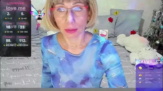 Image 4 of agatafox Stream on Chaturbate on 24 days ago