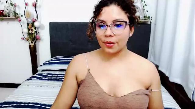 Image 11 of agatasexx Stream on Chaturbate on 15 days ago
