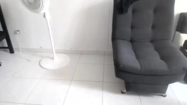Image 2 of agatha_curvy Stream on Chaturbate on 17 months ago