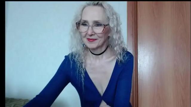 Image 12 of agatha_moore_ Stream on Chaturbate on 1 month ago