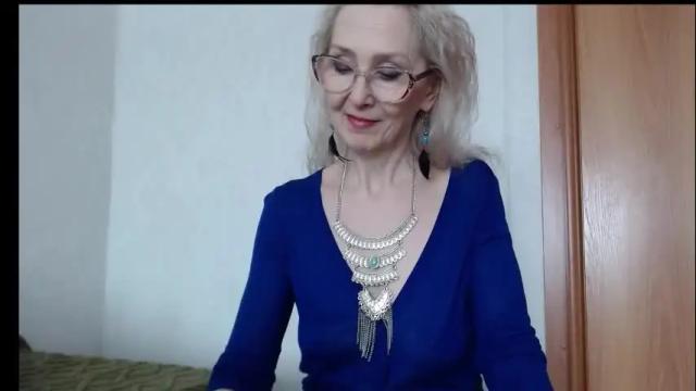 Image 3 of agatha_moore_ Stream on Chaturbate on 1 month ago