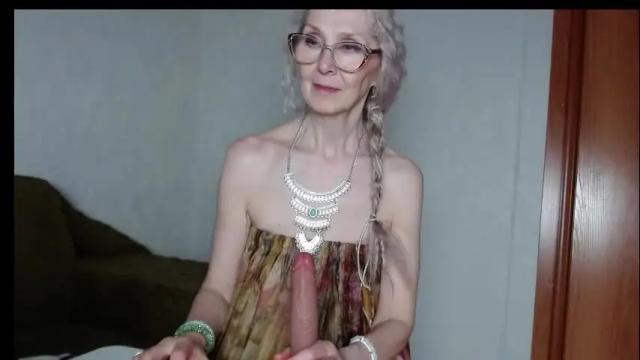Image 12 of agatha_moore_ Stream on Chaturbate on 1 month ago
