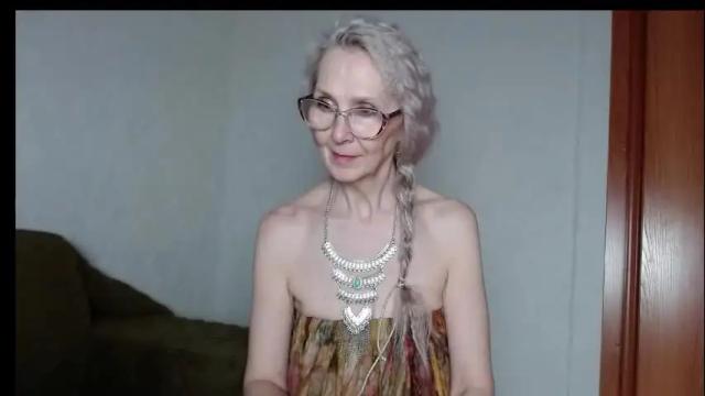 Image 8 of agatha_moore_ Stream on Chaturbate on 1 month ago